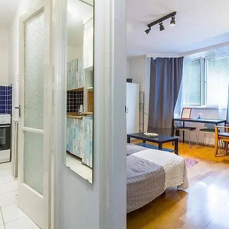 Mohinga Appartement *