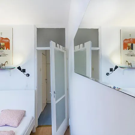 Mohinga * Budapest